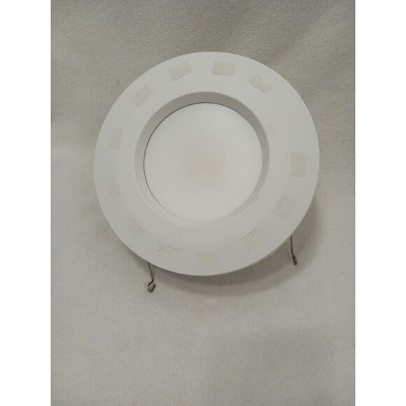 Intertek 7.5" Canned Light USED GOOD OK For WET Works - Picture 5 of 13